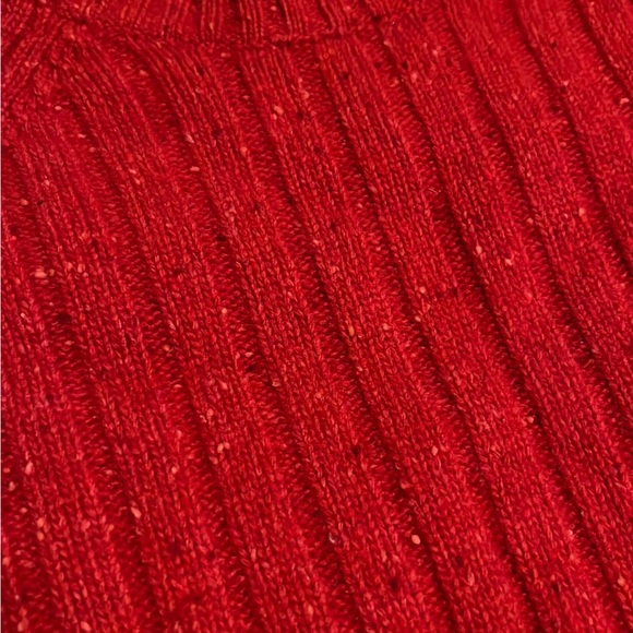 abercrombie Red Lambswool Sweater - Picture 2 of 3